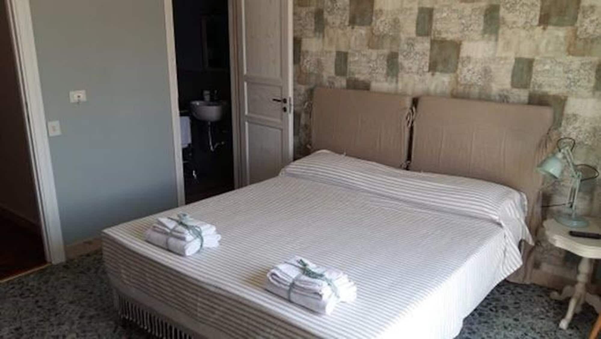 Guelio Al Massimo Suites&Breakfast 팔레르모 외부 사진